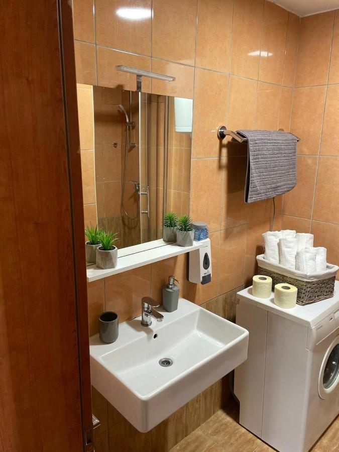 Cozy 1B Apartment Vera-Self Check In Загреб Екстериор снимка